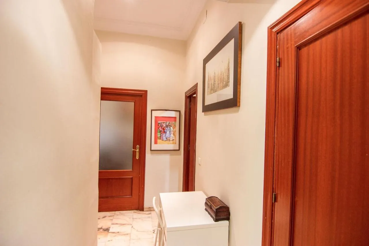 Apartamento Rentalsevilla En El Mercado Del Arenal España